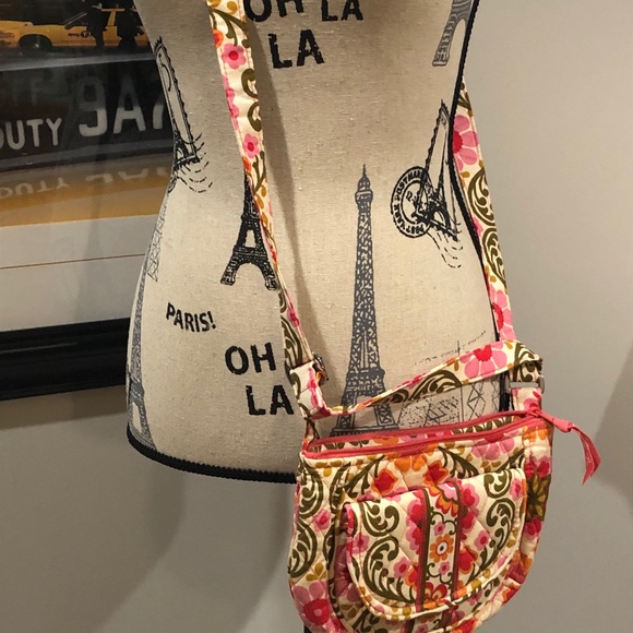 EUC pretty much new, used 1x Vera Bradley Crossbody Purse/Bag - Picture 3 of 10